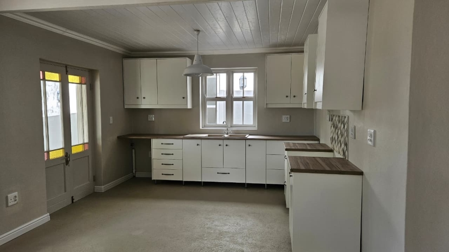 5 Bedroom Property for Sale in Prince Albert Western Cape